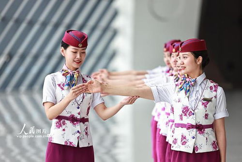 渝路新風尚 高鐵乘務員禮儀服務培訓提升山城出行體驗